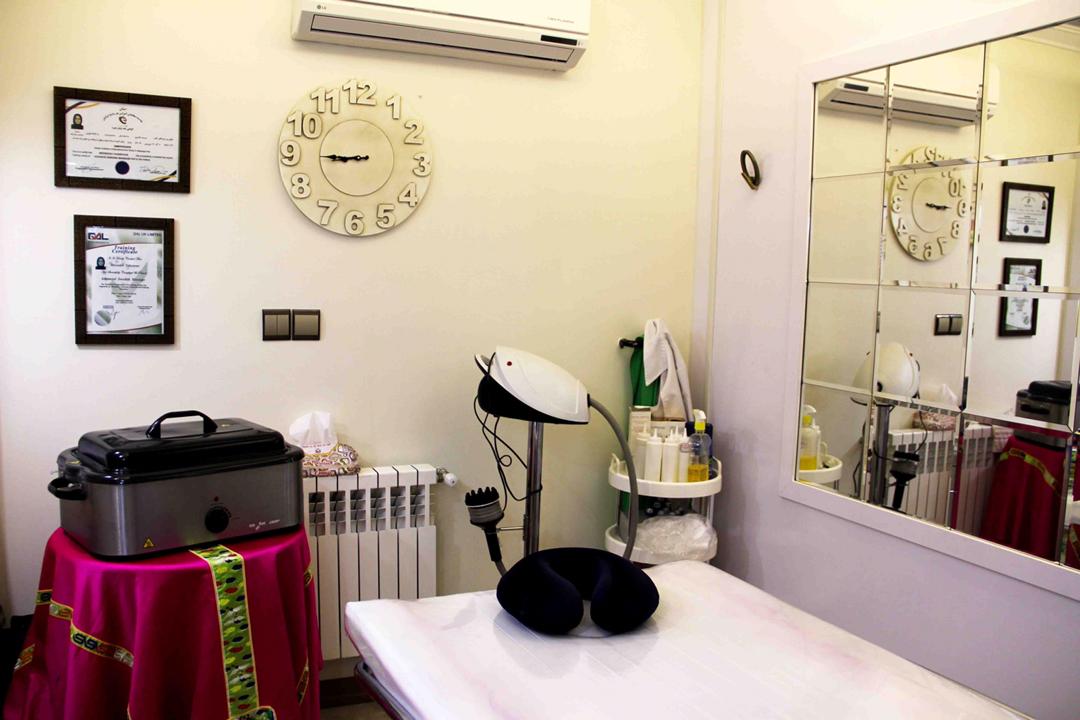 مطب پوست و زیبایی اکسیر شهرک غرب