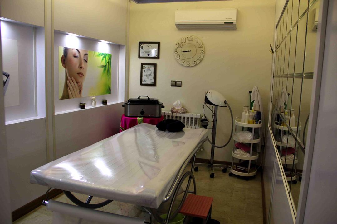 مطب پوست و زیبایی اکسیر شهرک غرب