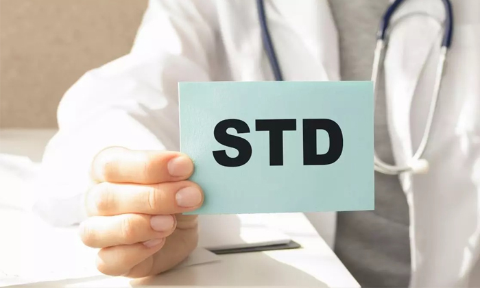 بیماری های شایع مقاربتی (STD) کدامند؟